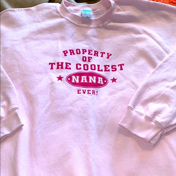 Gildan Tops - Nana sweatshirt